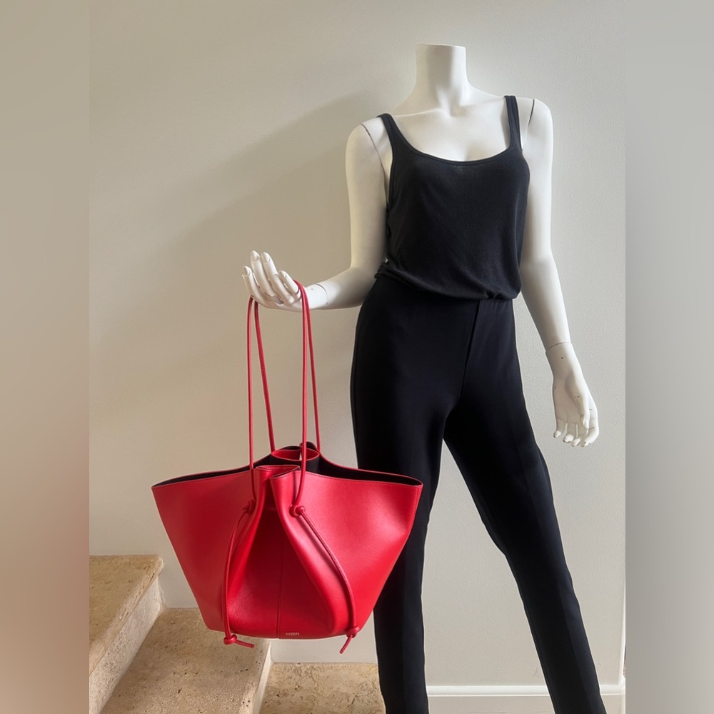 ❌SOLD❌ YUZEFI Large  Leather Mochi Bag Tote Handbag, Red - Picture 10 of 12